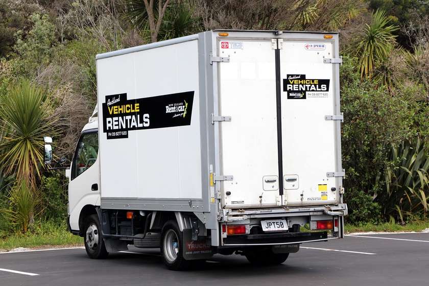 2 tonne truck rear view