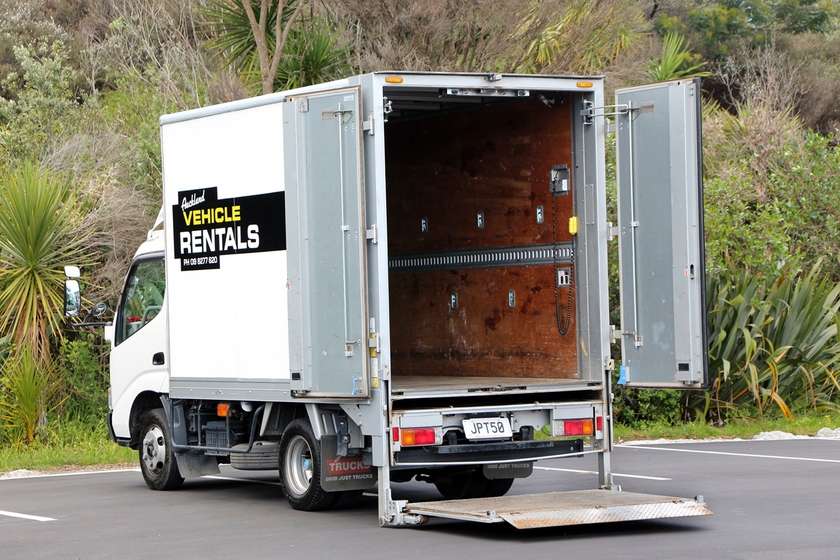 2 tonne tail lift rear view